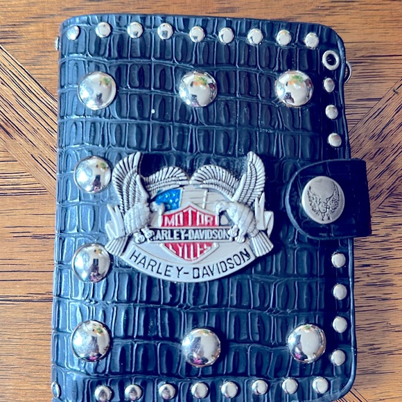Harley-Davidson Black Studded Leather Wallet - Picture 2 of 6